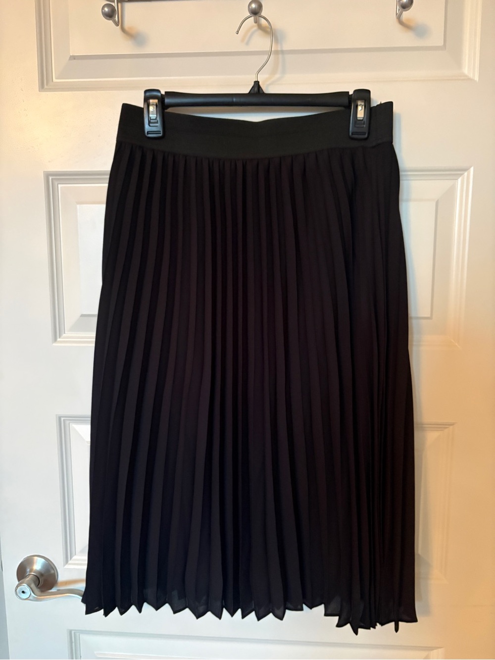 Worthington Black Pleated A-Line Midi Skirt Medium